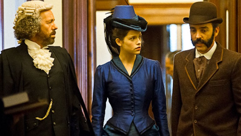   K&eacute;p forr&aacute;sa: http://www.wendycorkcostume.com/