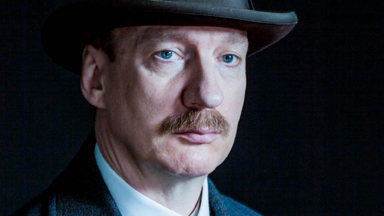 K&eacute;p forr&aacute;sa: http://cultbox.co.uk/