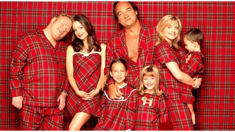 K&eacute;p forr&aacute;sa: https://lockerdome.com/ 