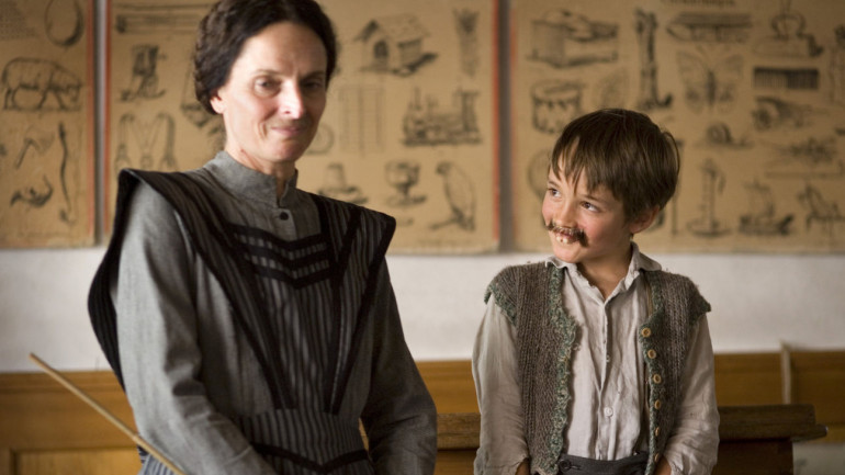 K&eacute;p forr&aacute;sa: https://outnow.ch/