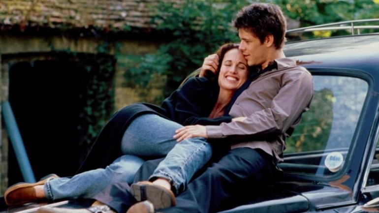 K&eacute;p forr&aacute;sa: https://mozi.24.hu/