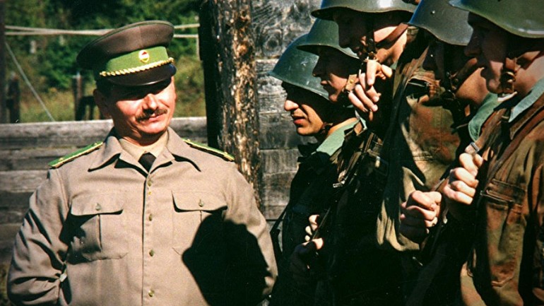 K&eacute;p forr&aacute;sa: http://est.hu