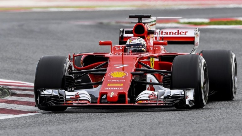 K&eacute;p forr&aacute;sa: http://www.motorsportal.hu/