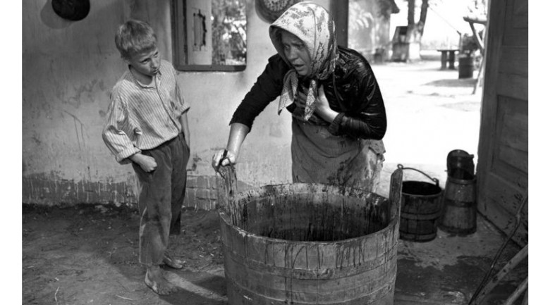 K&eacute;p forr&aacute;sa: est.hu