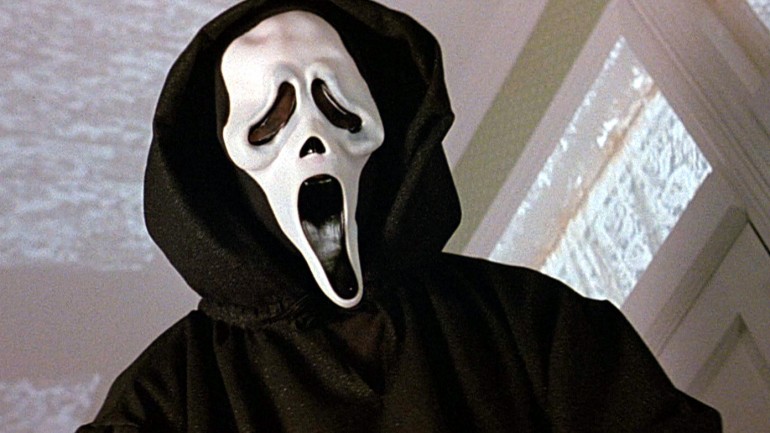 K&eacute;p forr&aacute;sa: http://bloody-disgusting.com/