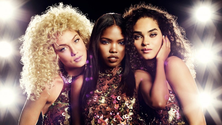  K&eacute;p forr&aacute;sa: http://www.sorozatjunkie.hu/